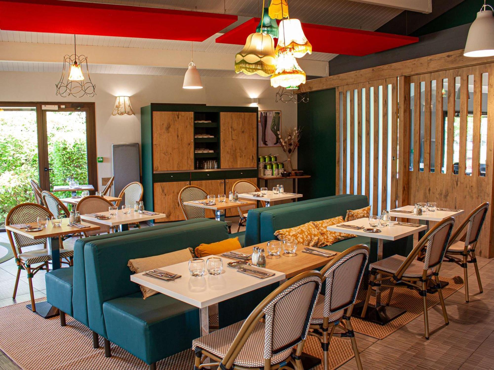 Ibis Amboise Hotel Exterior photo